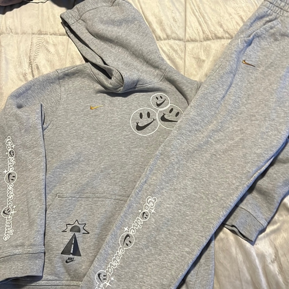 Grey 2 piece sweatsuit